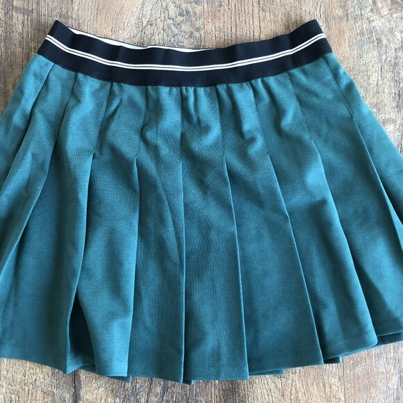 Women’s Preppy Pleated Athletic Skirt with Shorts Elastic Waist Green Large - Picture 2 of 6